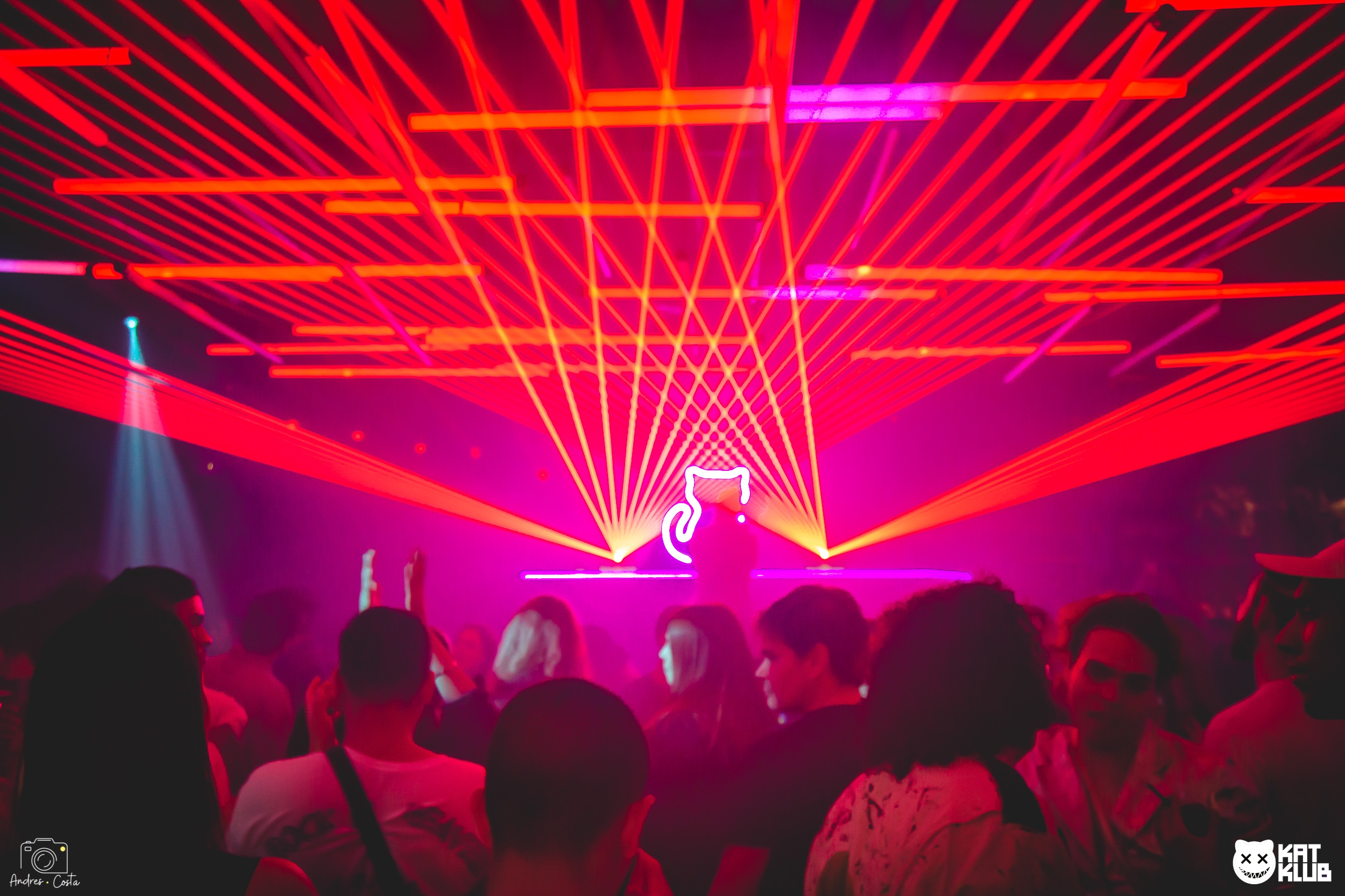 Pista principal da Katklub
